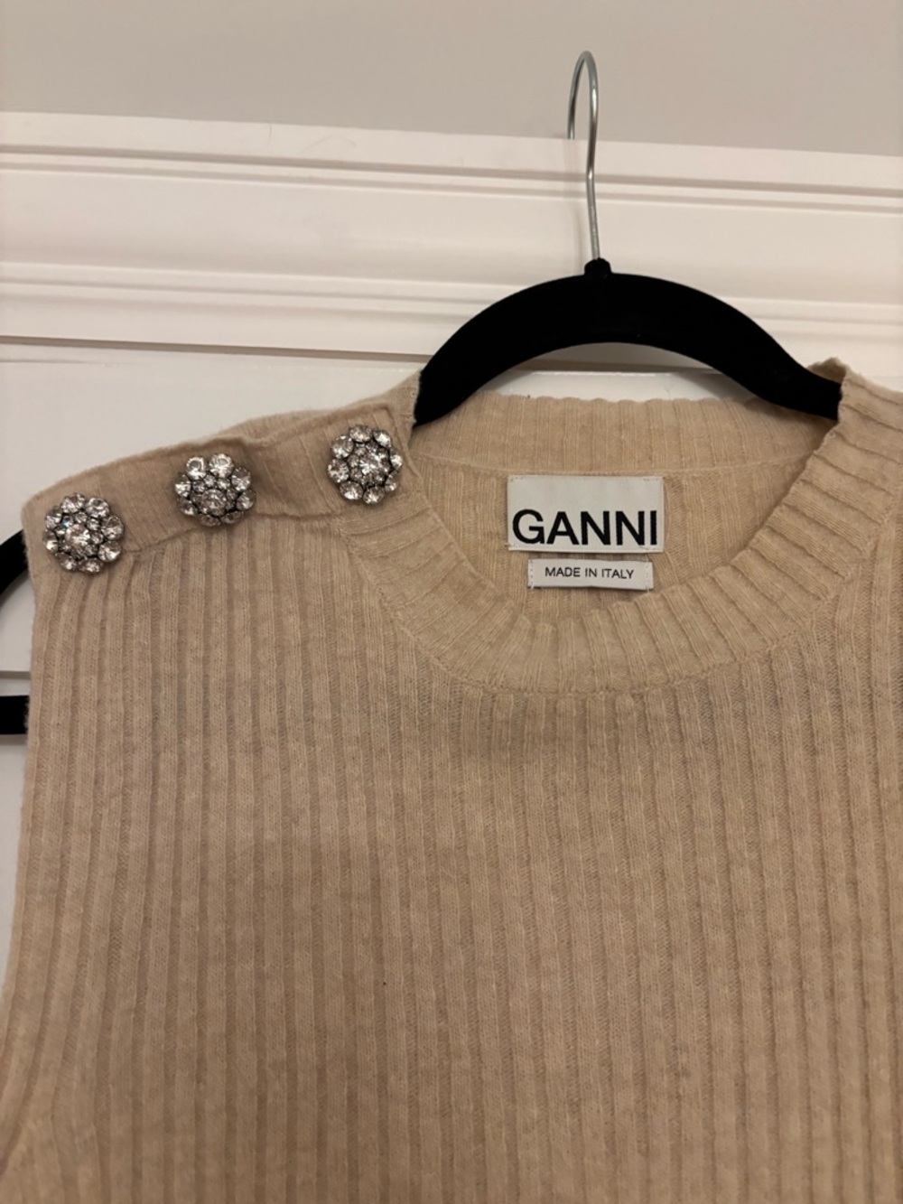 Ganni Beige Ribbed Knit Sleeveless Vest with Embellished Buttons - Picture 2 of 4